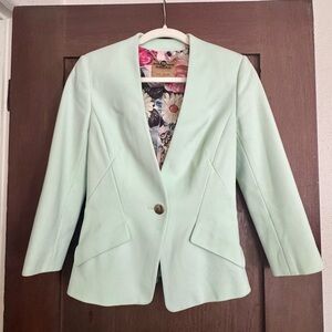 Ted Baker London | Women’s Mint Green Fitted Blazer with Floral Lining Size 0